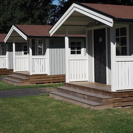 Skara Stads-Camping & Stugby Esterno foto
