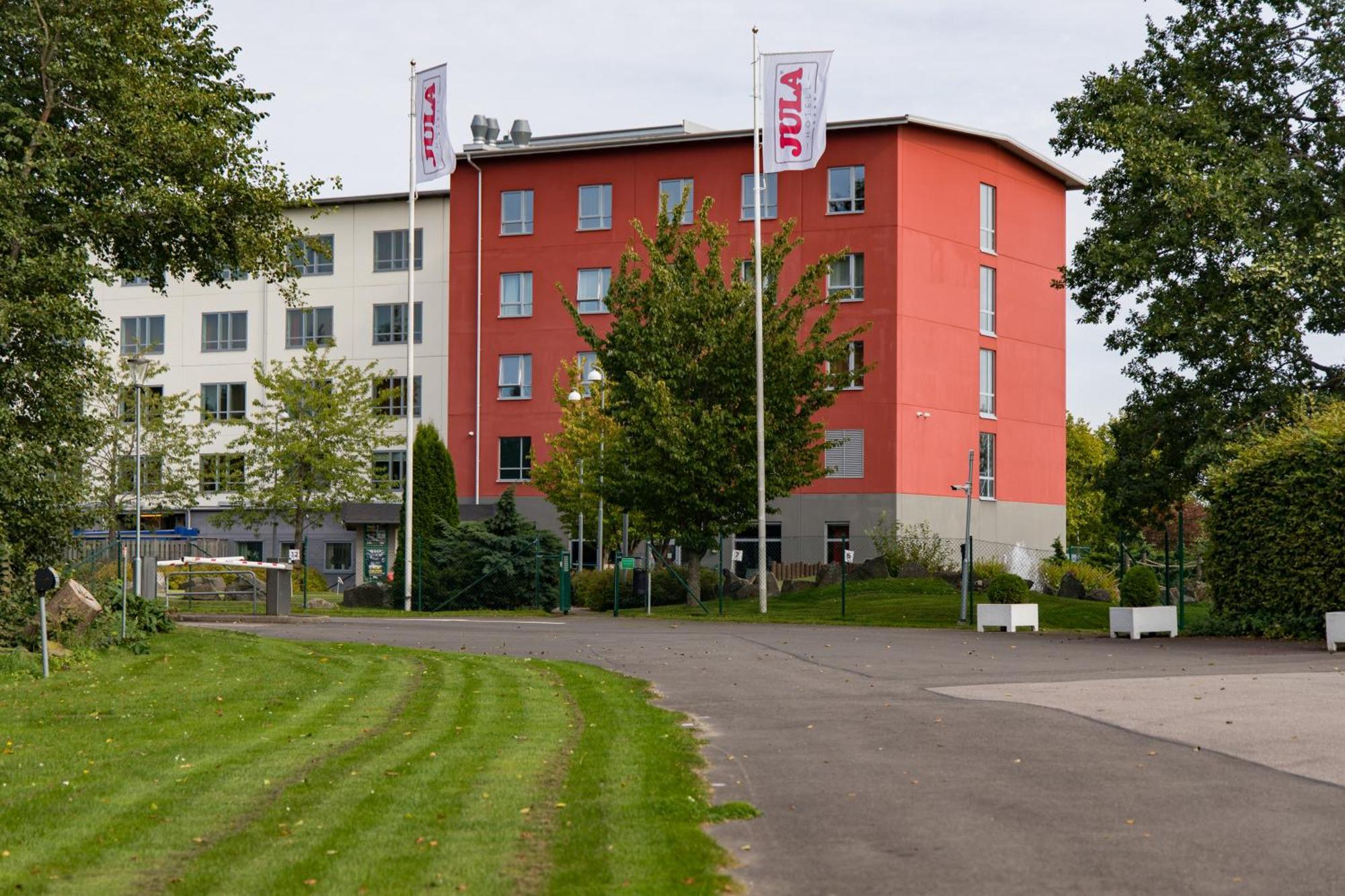 Skara Stads-Camping & Stugby Esterno foto