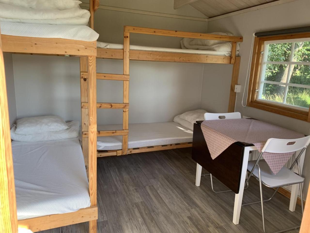 Skara Stads-Camping & Stugby Esterno foto